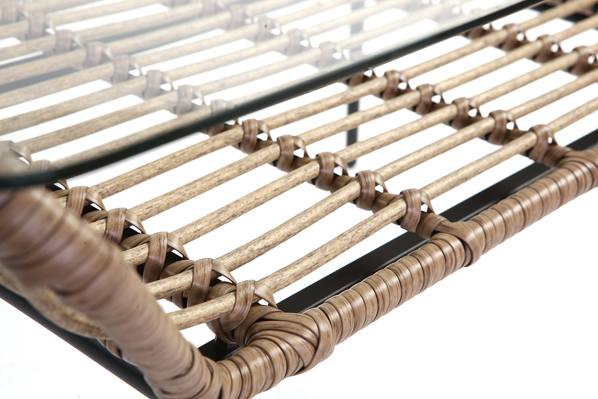 Table basse en verre et fils de r�sine fa�on rotin TANGO