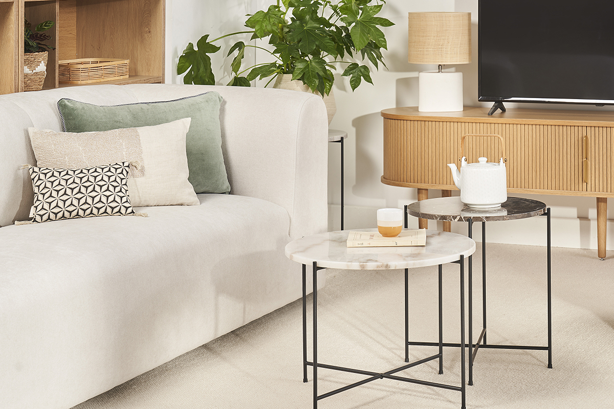 Table basse ronde design en marbre blanc et mtal noir D52 cm SARDA
