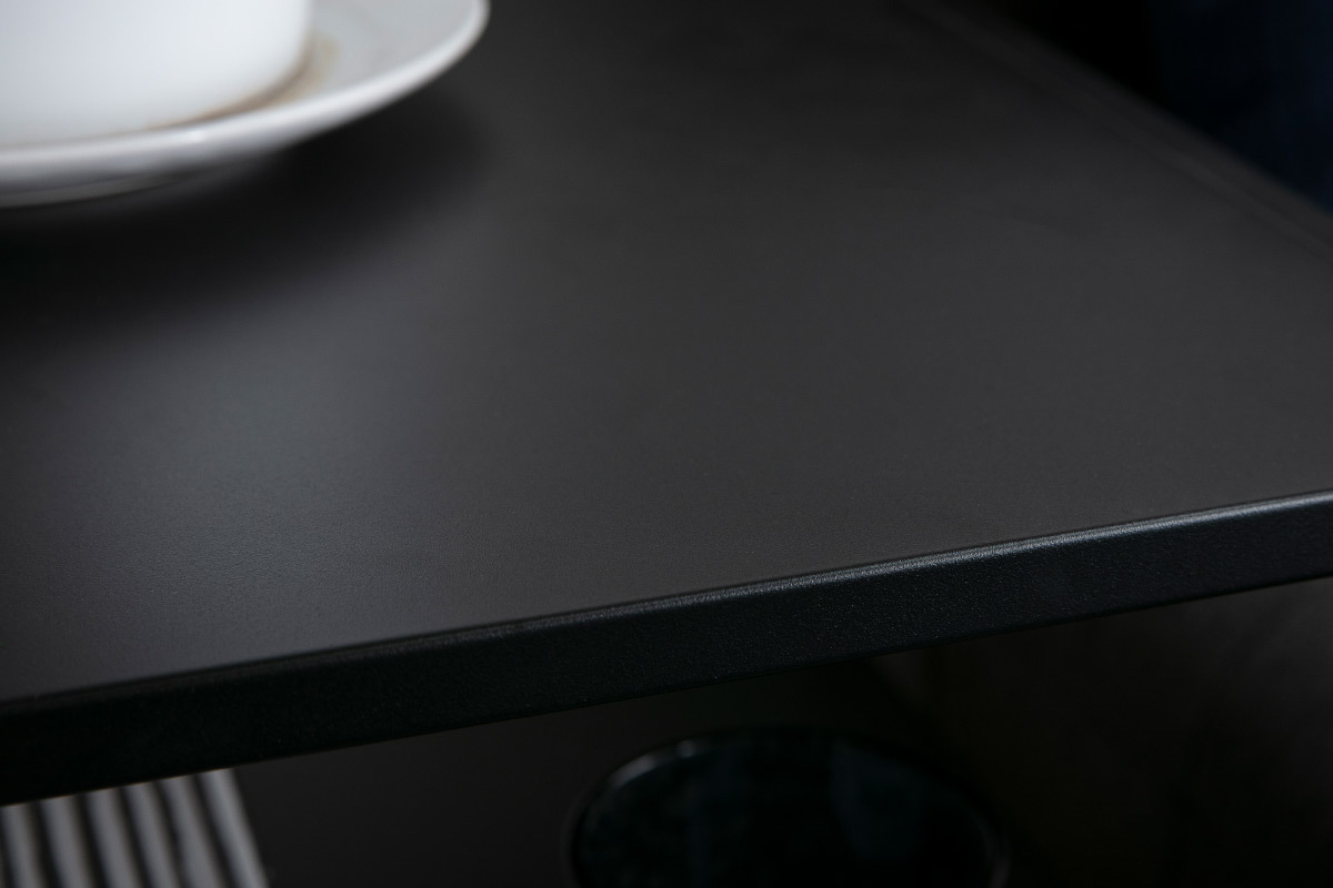 Table d'appoint en mtal noir KALY