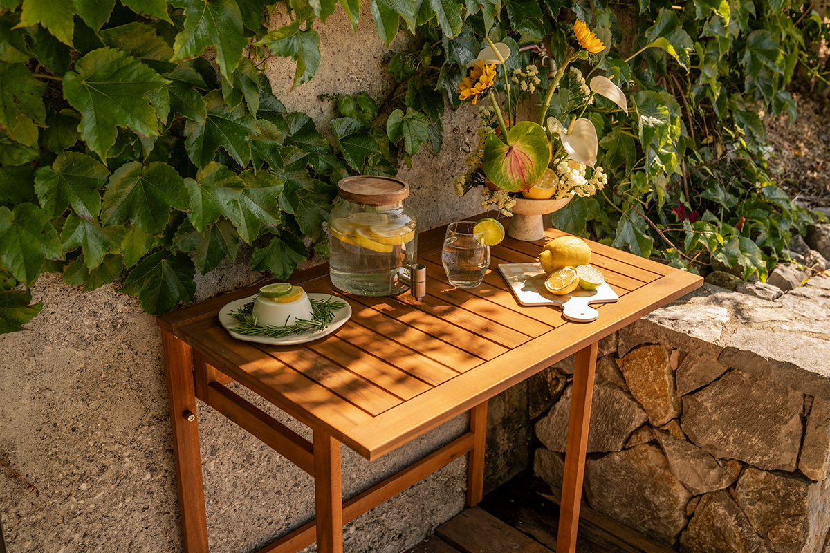 Table de balcon pliante en bois massif L80 cm CARMEN