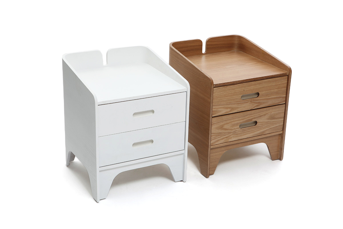 Table de chevet design fr�ne NEVIL