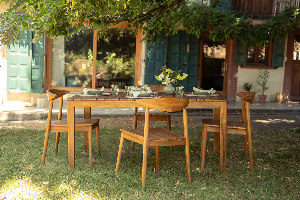 Table de jardin rectangulaire en bois teck massif L160 cm UBUD