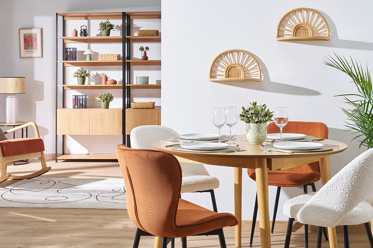 Table extensible rallonges intégrées ronde en bois clair chêne L115-154 cm EGO