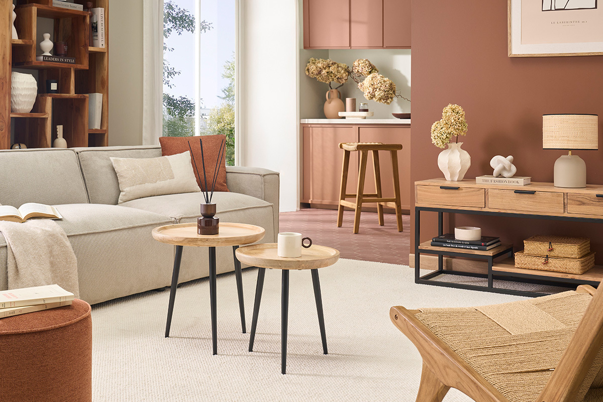 Tables basses gigognes rondes bois manguier massif et m�tal noir (lot de 2) PYTA