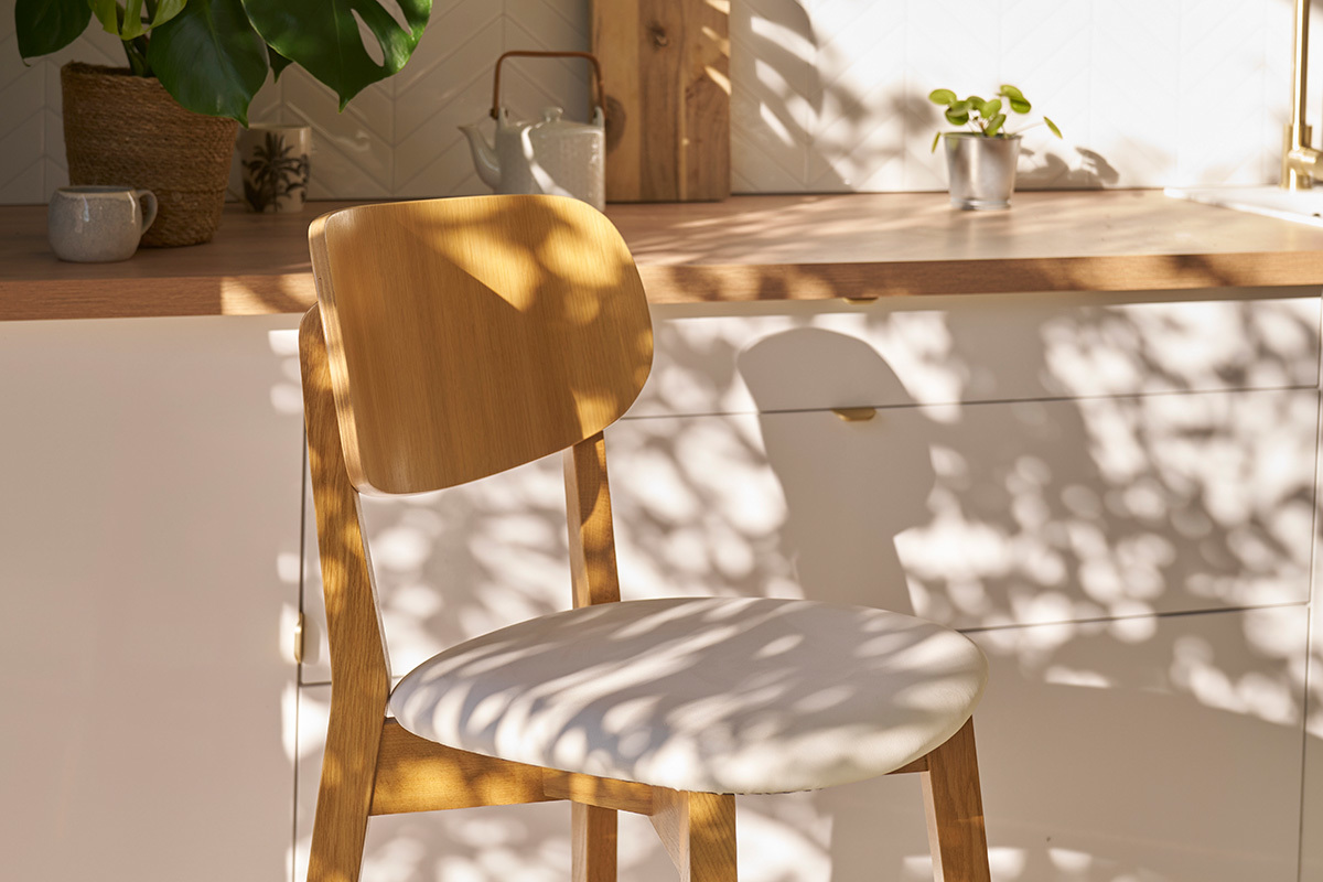 Tabouret de bar bois clair chne et blanc LUCIA