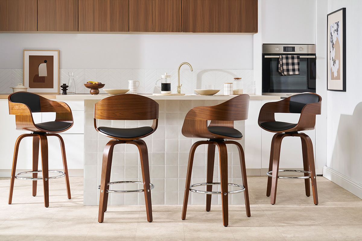 Tabouret de bar design noir et bois fonc� noyer H67.5 cm pivotant 360� GAO