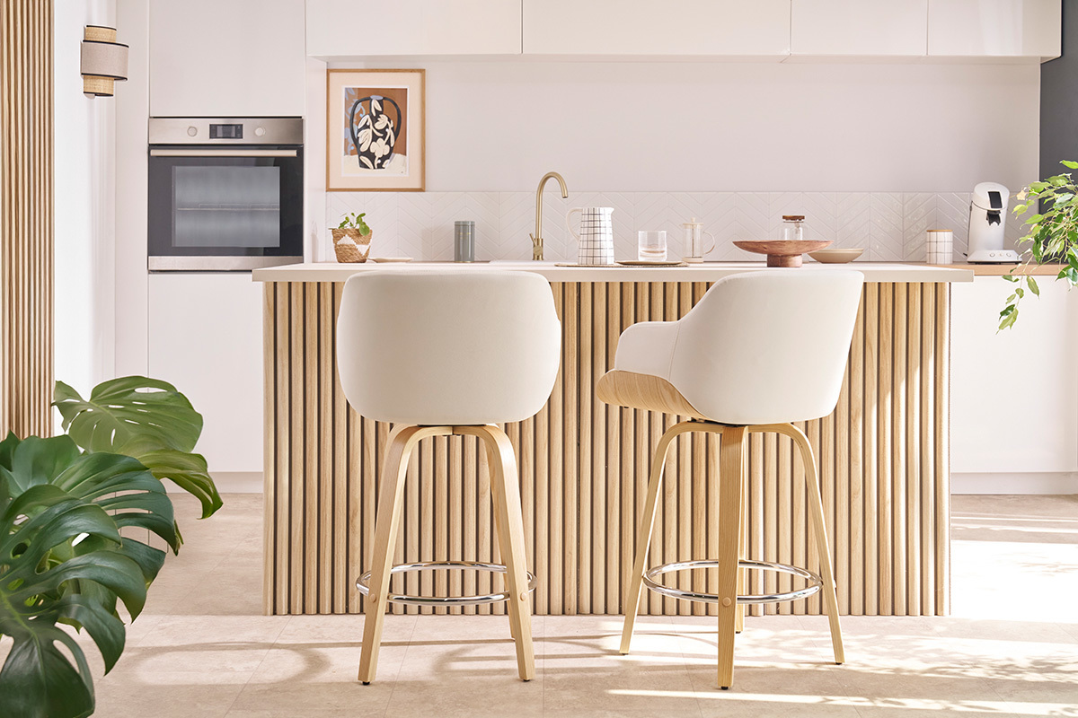 Tabouret de bar design pivotant 360 blanc et bois clair H65 cm LUCIEN