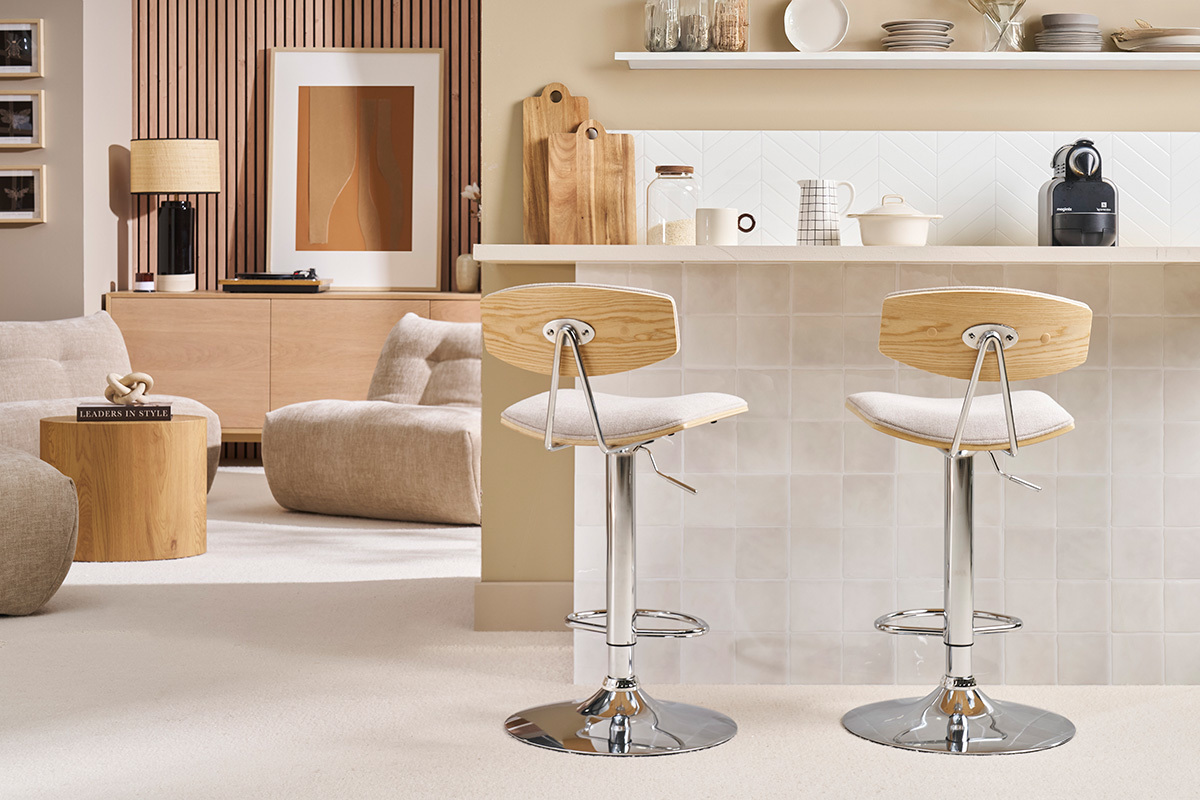 Tabouret de bar design rglable en tissu effet velours textur beige et mtal VASCO