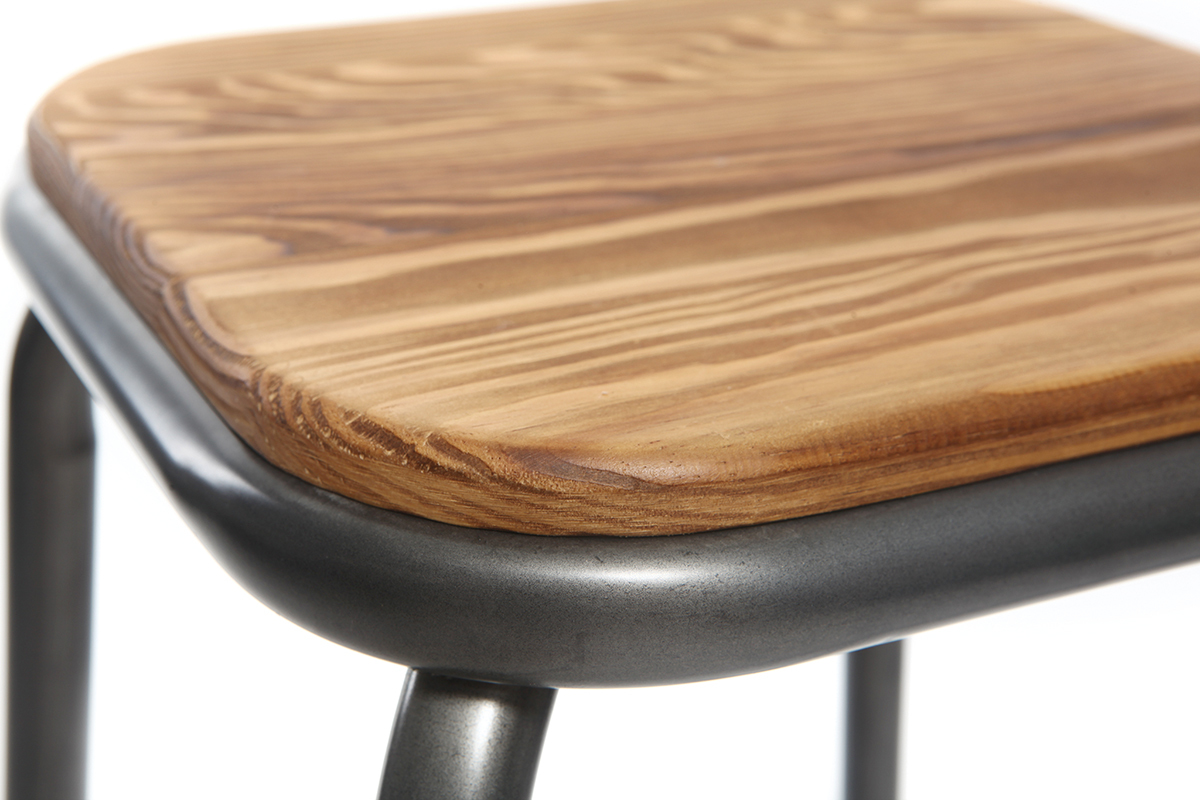 Tabourets de bar empilables m�tal et bois fonc� H75 cm (lot de 2) MEMPHIS