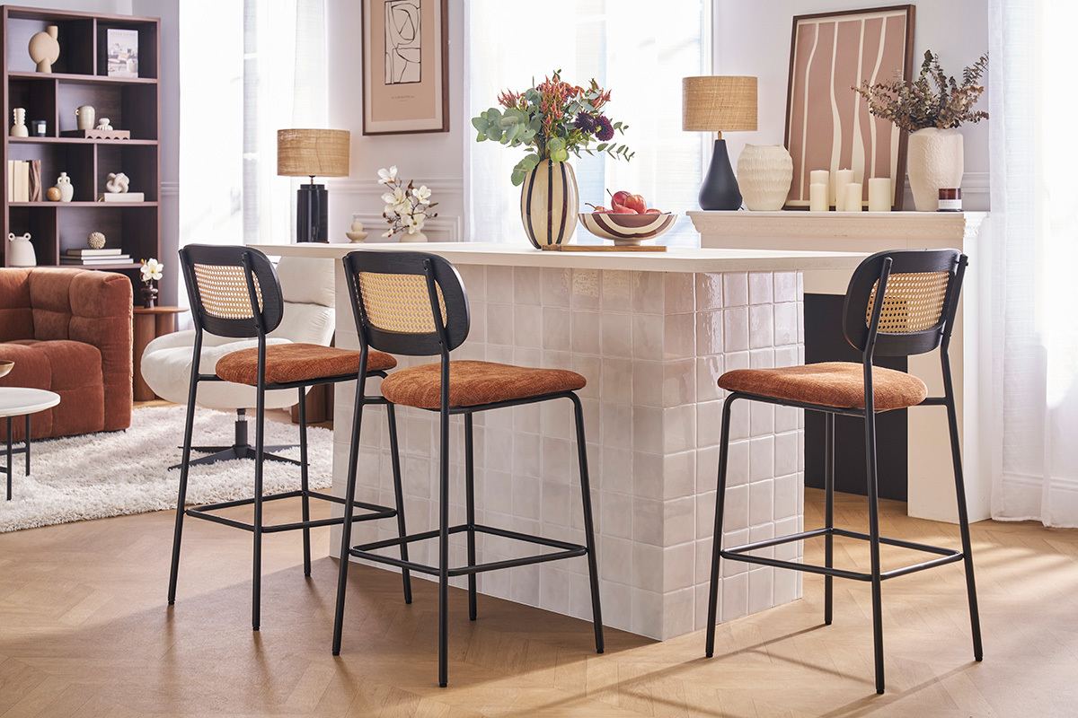 Tabourets design en velours noir, mtal noir et cannage rotin (lot de 2) MIRANDA