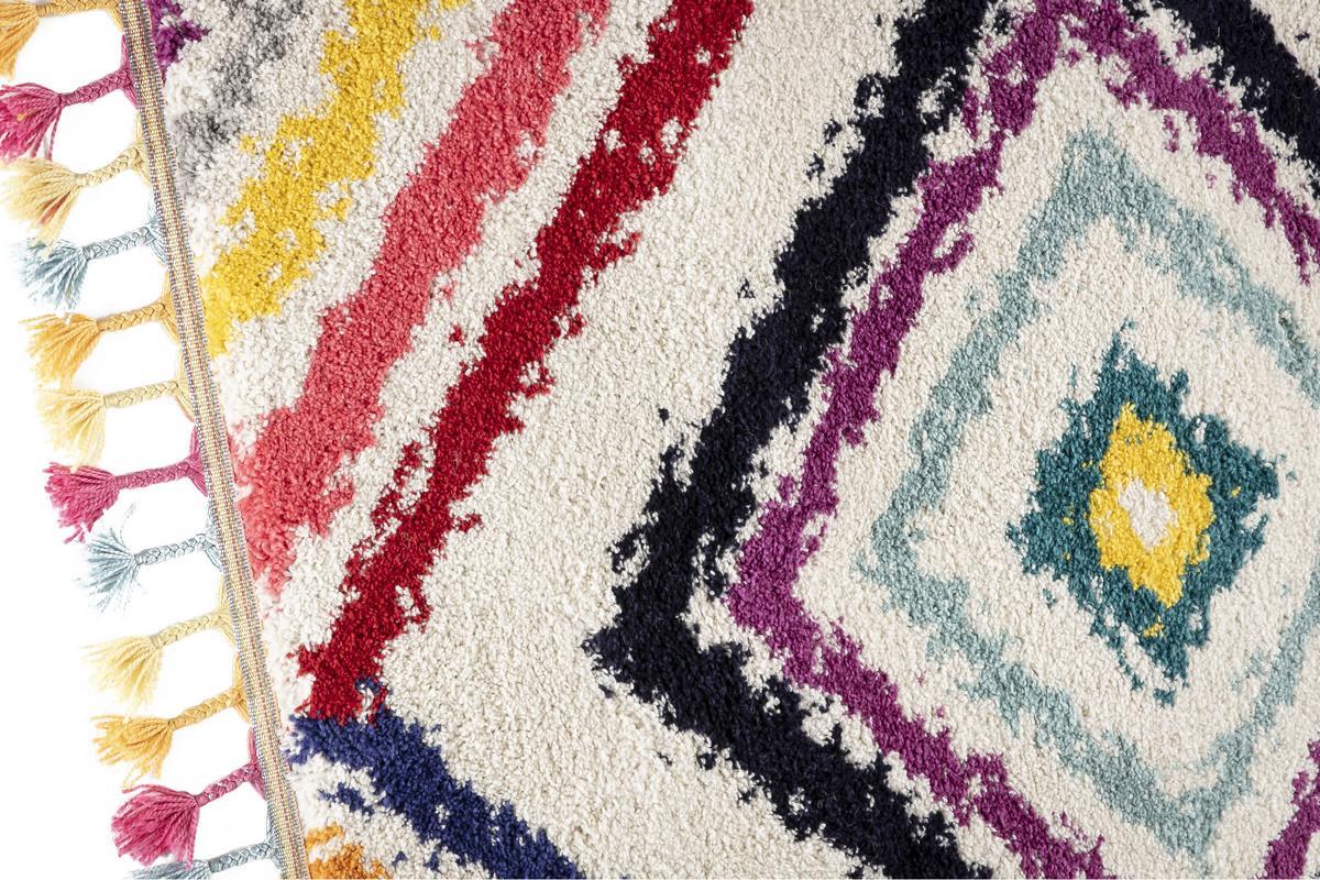 Tapis style berb�re avec pompons multicolore 200 x 290 cm JEMAA