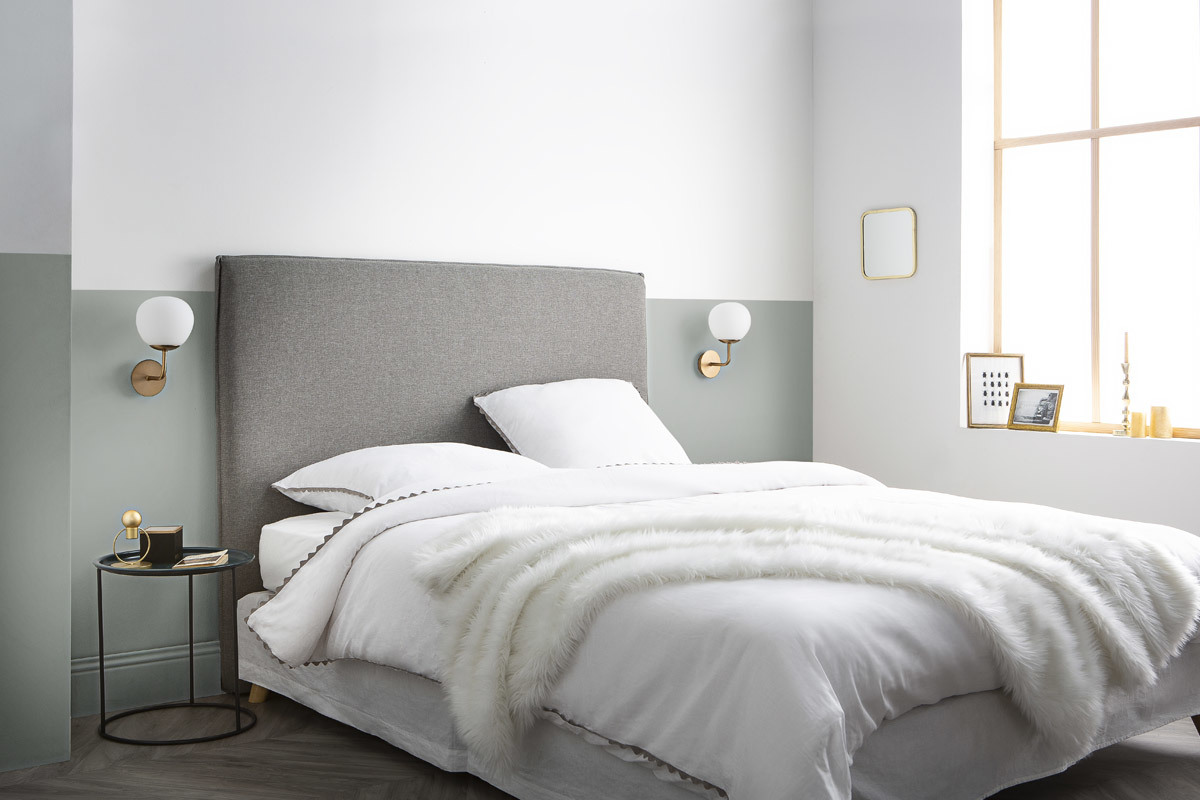 Tte de lit design en tissu gris clair 176 cm ATHENA