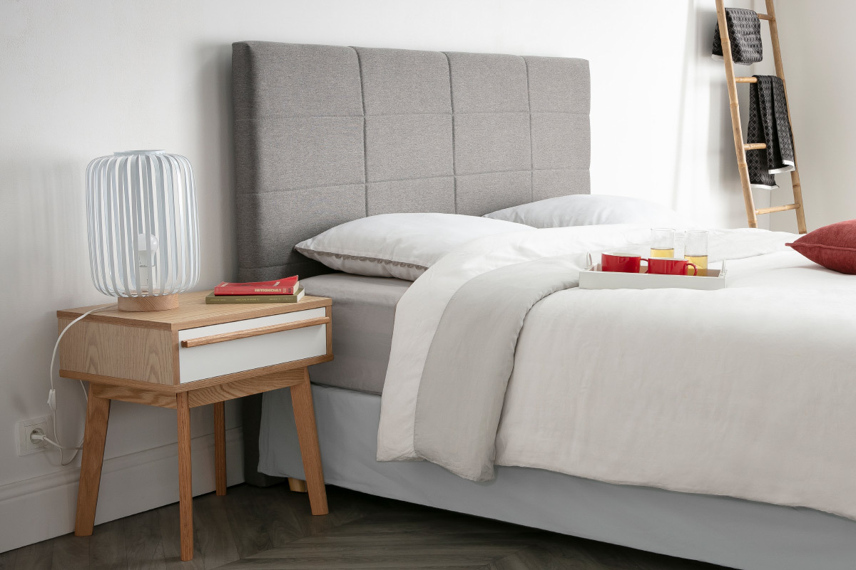 Tte de lit moderne en tissu gris L160 cm ANATOLE